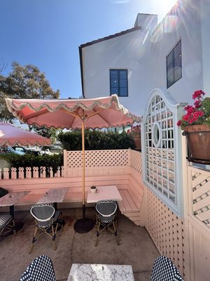 Jeannine's Restaurant & Bakery by null