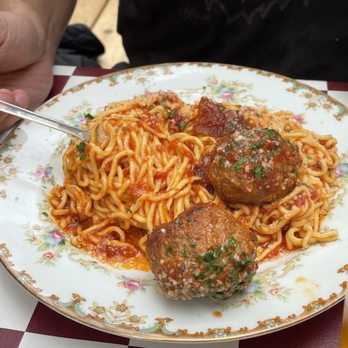 Gabbiano's - Italian Near Me - Portland, Oregon Gabbiano's - Italian Near Me - Portland, Oregon