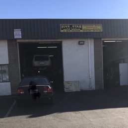Auto repair/collision -replacement of driver's mirror and rear view mirror and odometer-speedometer device. Auto repair/collision -replacement of driver's mirror and rear view mirror and odometer-speedometer device.