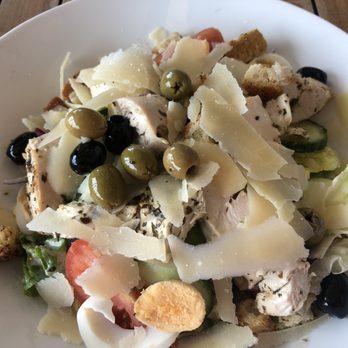 La Capitainerie du Grand Large - Caesar salad 14€ (chicken needed improvement) - Brasseries Near Me - Mons, WHT