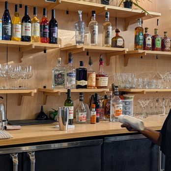 Sip Easy - Bars Near Me - Indianapolis, Indiana Sip Easy - Bars Near Me - Indianapolis, Indiana