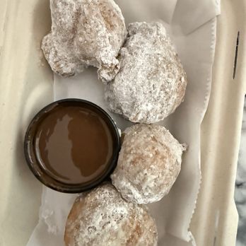 Hilltop Coffee + Kitchen - Coffee & Tea Near Me - Los Angeles, California