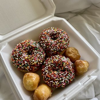 Daily Donut - Chocolate glazed donuts - Donuts Near Me - Peoria, Arizona