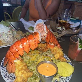 Botica - Lobster Mac & Cheese - Mexican Near Me - Atlanta, Georgia