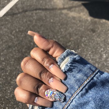 Salon Couture - Hair Salons Near Me - District Heights, Maryland