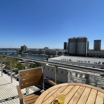 Six - Cocktail Bars Near Me - Tampa, Florida