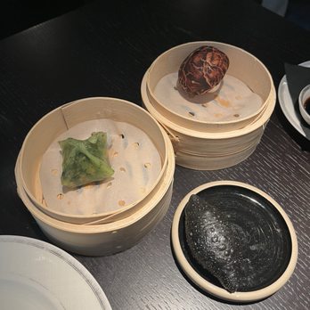 Hutong - Spinach dumpling, Truffle Shiitake and Mushroom Bao, and Yu Xiang Crispy Pork Dumpling - Dim Sum Near Me - New York, New York Hutong - Spinach dumpling, Truffle Shiitake and Mushroom Bao, and Yu Xiang Crispy Pork Dumpling - Dim Sum Near Me - New York, New York
