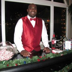 Portland Bartender Express - Bartending a Holiday party! So much fun, and great guests!
