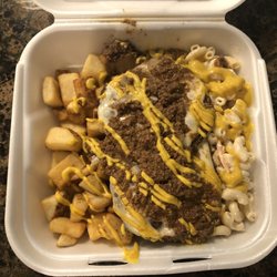 Trash Talk - Cheeseburger trash plate