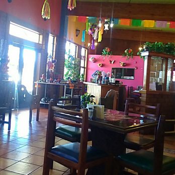 El Chef - Inside front area El Chef - Mexican Near Me - Douglas, Arizona