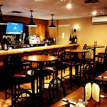 Lena's Restaurant & Banquet - Bar Area - Pizza Near Me - South Windsor, Connecticut Lena's Restaurant & Banquet - Bar Area - Pizza Near Me - South Windsor, Connecticut