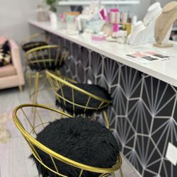 Paint Nail Bar