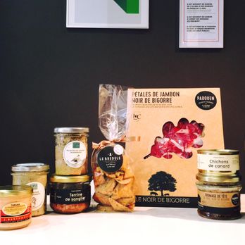 Jeune Homme - Delicatessen Near Me - Paris, 75 Jeune Homme - Delicatessen Near Me - Paris, 75