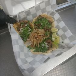 Chuletacos - Tacos de carne asada, los mejores tacos de comida rapida
