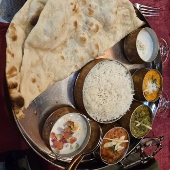 Swaagat - Indian Near Me - Lisbon, 11