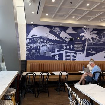 Paris Baguette - Interior - Bakeries Near Me - Long Beach, California