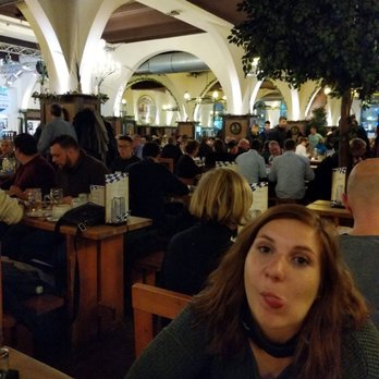 Hofbräu Berlin - The kids is enjoying herself. - Bavarian Near Me - Berlin, BE