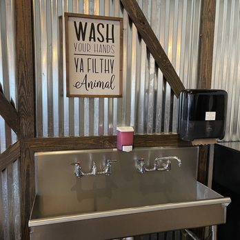 Chi-Kin - Hand washing sink in dining room. - Korean Near Me - Orlando, Florida