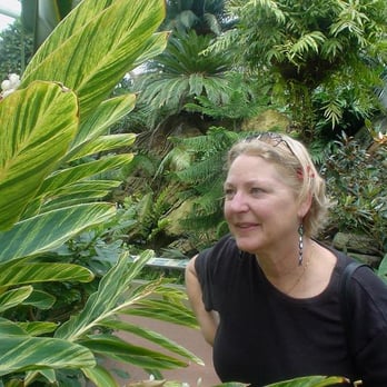 Brooklyn Botanic Garden - My mom (sorry, I couldn't help it). - Botanical Gardens Near Me - Brooklyn, New York