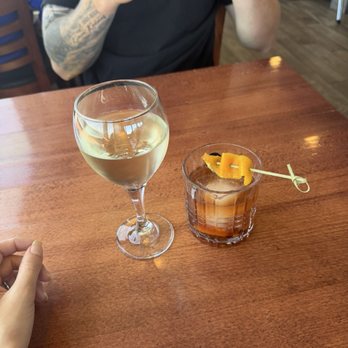 Rockfish Harbor Grill - Seafood Near Me - Monterey, California