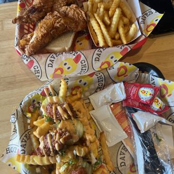 Dave's Hot Chicken - Top top-loaded fries mild and the #1 no spice - Chicken Shop Near Me - Glendale, California Dave's Hot Chicken - Top top-loaded fries mild and the #1 no spice - Chicken Shop Near Me - Glendale, California