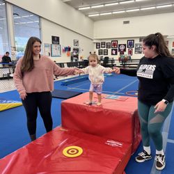 Gliders Gymnastics - Jungle Gym class in action
