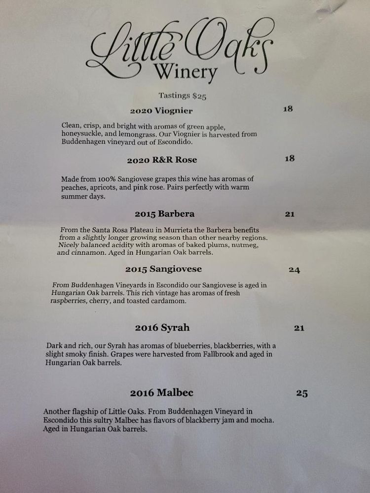 Little Oaks Winery Logo