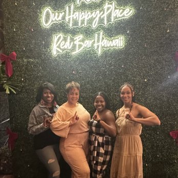 Red Bar - Bars Near Me - Honolulu, Hawaii