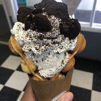 Crepe May - Oreo Bubble Waffle - Waffles Near Me - Cape May, New Jersey