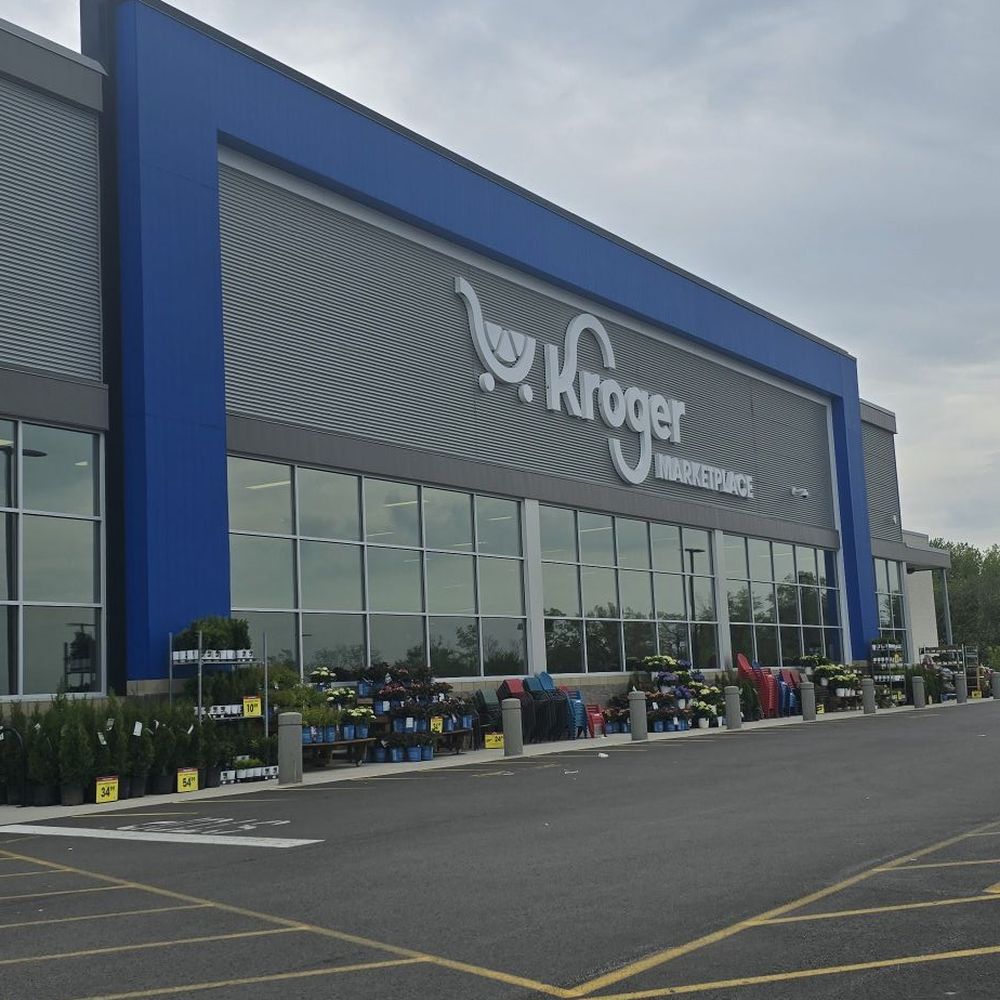 Kroger - Store exterior - Grocery Near Me - Maineville, Ohio