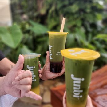 Junbi - Waikiki - Left & Right: Lilikoi Matcha Fresca. Middle: Yuzu Dragon Fruit Matcha. - Coffee & Tea Near Me - Honolulu, Hawaii Junbi - Waikiki - Left & Right: Lilikoi Matcha Fresca. Middle: Yuzu Dragon Fruit Matcha. - Coffee & Tea Near Me - Honolulu, Hawaii