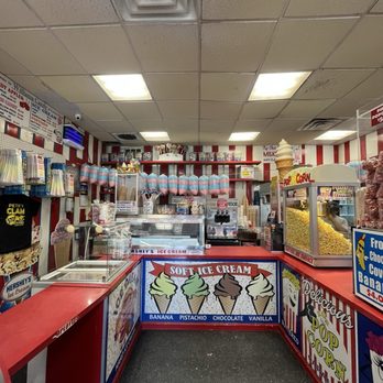 William's Candy Shop - Candy Stores Near Me - Brooklyn, New York William's Candy Shop - Candy Stores Near Me - Brooklyn, New York
