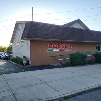 Rocco's Restaurant - Pizza Near Me - South Bend, Indiana