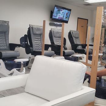 Polished Spa - Pedi area. 8 seats. - Nail Salons Near Me - Fairfield, California