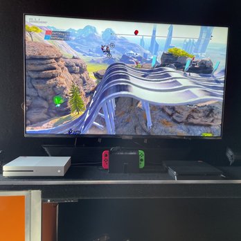 Rollin With The Game King - Xbox, Nintendo Switch and PlayStation to choose from to play - Game Truck Rental Near Me