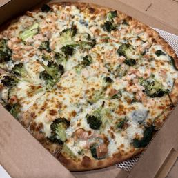 Chicken Alfredo Pizza Chicken Alfredo Pizza