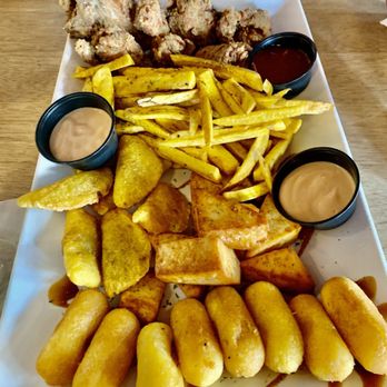 Terruño - Appetizers: fried cheese, corn fritters, beef inside a plantain, fried chicken bites, fried sweet potatoes - Caribbean Near Me - Luquillo, Puerto Rico