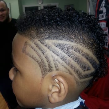 David Rivera Barber Shop - Barbers Near Me - Chicago, Illinois