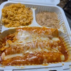 Taqueria Santa Fe - Chicken enchiladas road with rice and beans