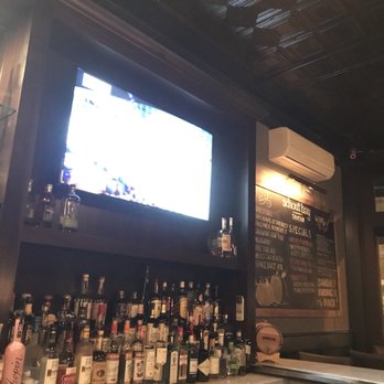 Schout Bay Tavern - New American Near Me - Manhasset, New York Schout Bay Tavern - New American Near Me - Manhasset, New York