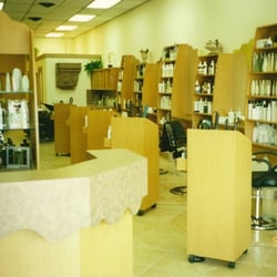 Strawberry Blonde's Hair & Nail Studio