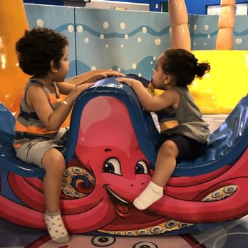 Catch Air Paramus - Indoor Playcenter Near Me - Paramus, New Jersey