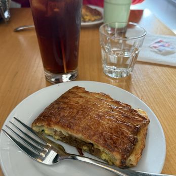 Sugar Bakery - Vegetarian Breakfast Croissant, iced tea, pandan latte - Coffee & Tea Near Me - Seattle, Washington Sugar Bakery - Vegetarian Breakfast Croissant, iced tea, pandan latte - Coffee & Tea Near Me - Seattle, Washington