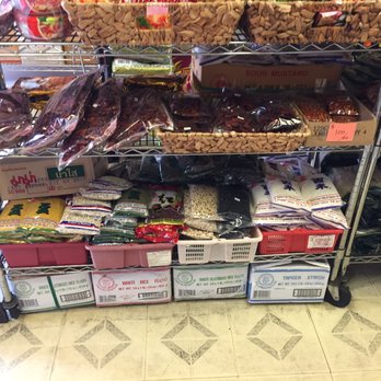 Hong Fa Market - International Grocery Near Me - Honolulu, Hawaii