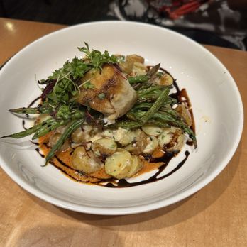 BB's - halibut - New American Near Me - Jacksonville, Florida