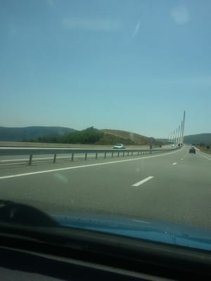 Viaduc de Millau by null