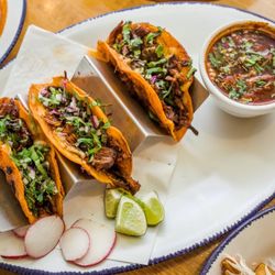 Mrs. Taco - Birria tacos