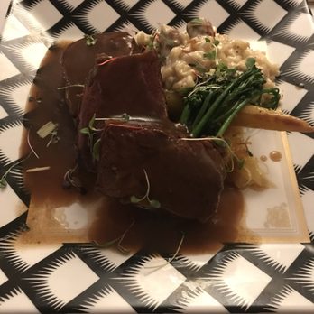 Violino Ristorante - Italian Near Me - Edmonton, Alberta