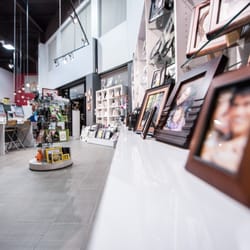 Lord Photo - Finition photo sur place et grand choix d'encadrement