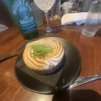 Julep Cast Iron Kitchen + Drink - Lemon cheesecake - it has sparkles - New American Near Me - Brea, California